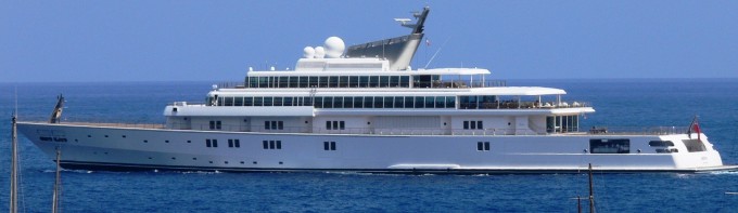 superyacht rising sun